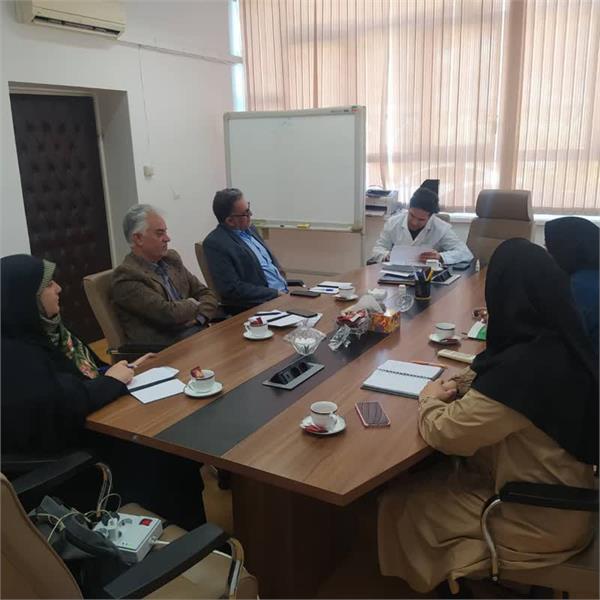 بازدید دکتر زینلی از تولید دارو