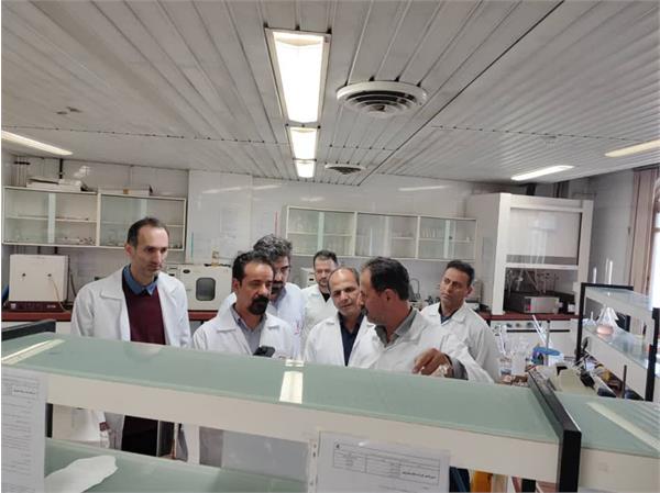 اولین دوره آموزش عصاره گیری