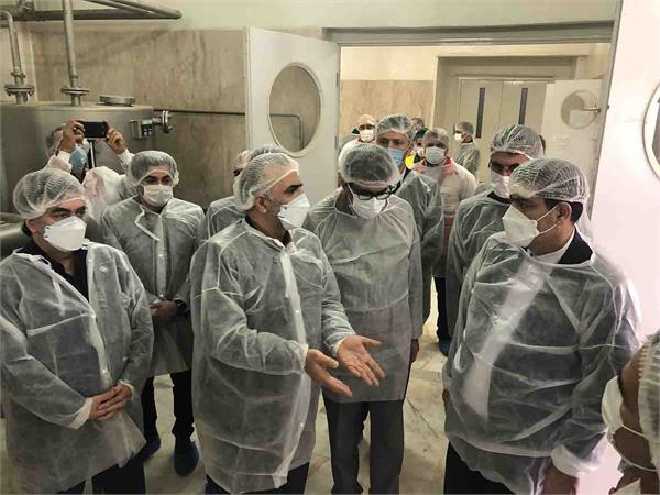 بازدید ریاست محترم جمعیت هلال احمر