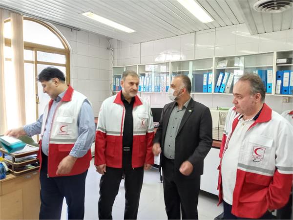 بازدید دبیرکل جمعیت هلال احمر از شرکت سهاجیسا