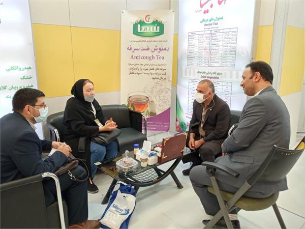 سومین روز نمایشگاه فارمکس با حضور مدیران، فرهیختگان و صنعتگران عرصه دارو