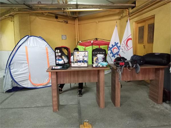 نمایشگاه دستاوردهای جمعیت هلال احمر جمهوری اسلامی ایران