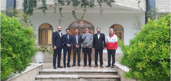 جلسه دکتر صابونی مدیر عامل  شرکت رازک