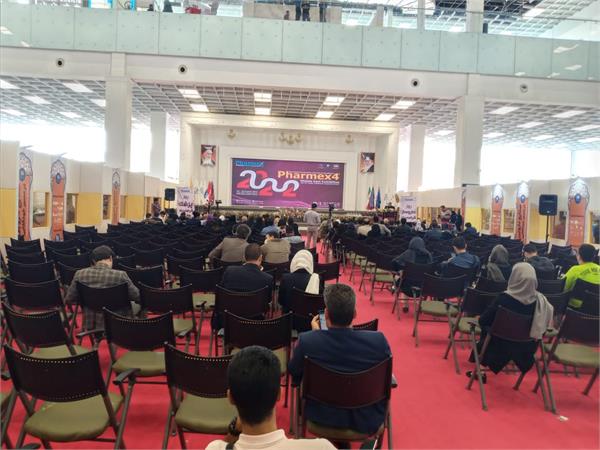 روز چهارم نمایشگاه فارمکس